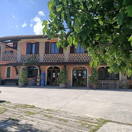 Villa Agriturismo Vecchio Torchio Canelli Exterior foto